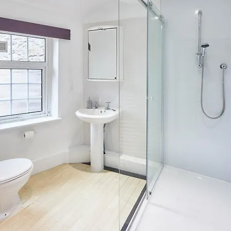 Host & - Croft House *